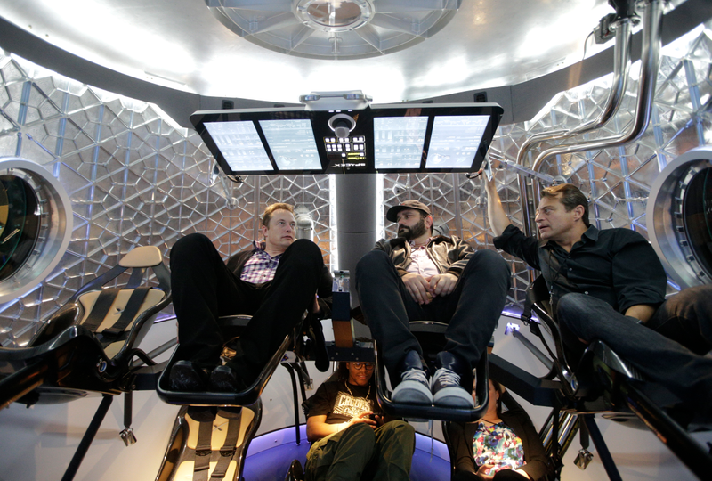 Illustration for article titled SpaceX Dragon V2, la nave capaz de llevar a 7 astronautas al espacio